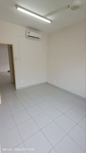 Apartment for Rent at Pangsapuri Akasia (Bandar Botanic) - M.K. Lee - Interior - PropertyGuru.com.my