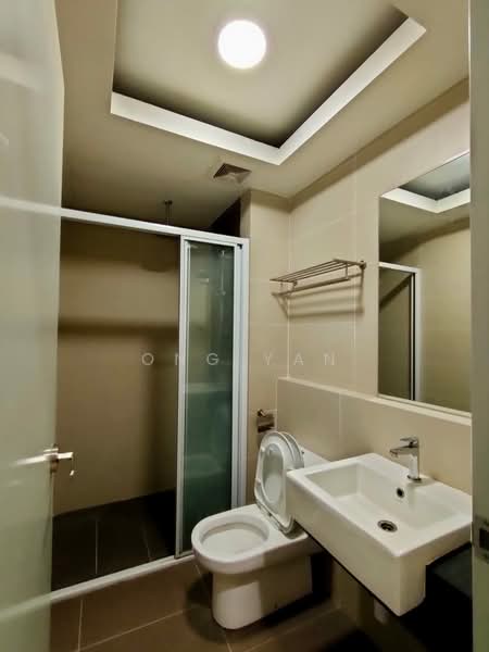 Servis Apartment untuk Disewa di Glomac Centro Service Apartment - Ong Yan - Bathroom - PropertyGuru.com.my
