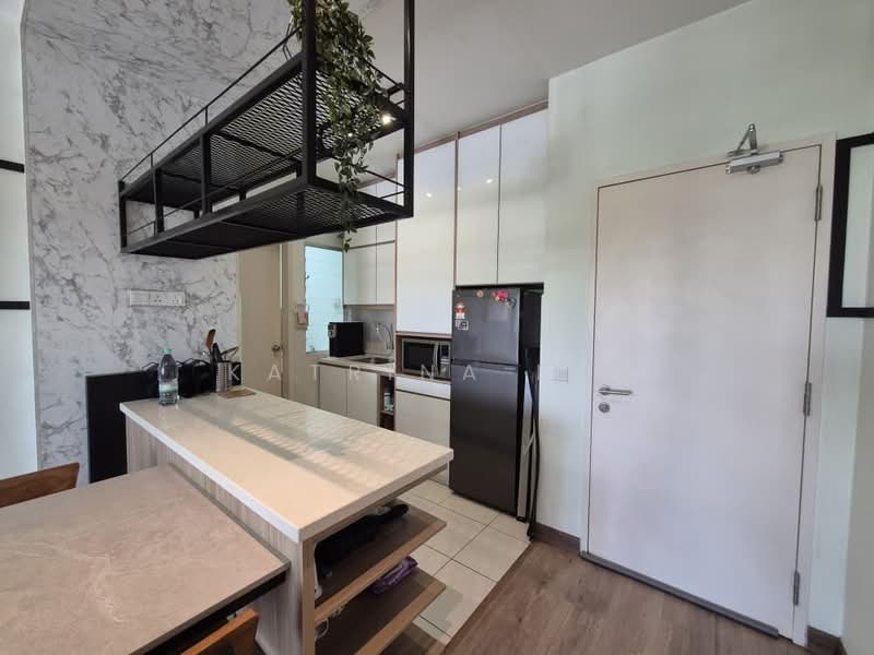 Pangsapuri untuk Disewa di Karisma @ Eco Majestic - Katrina Lai - Kitchen - PropertyGuru.com.my