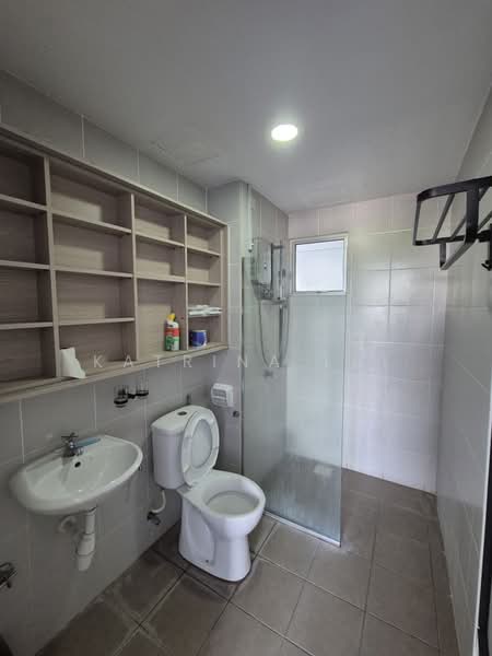 Pangsapuri untuk Disewa di Karisma @ Eco Majestic - Katrina Lai - Bathroom - PropertyGuru.com.my
