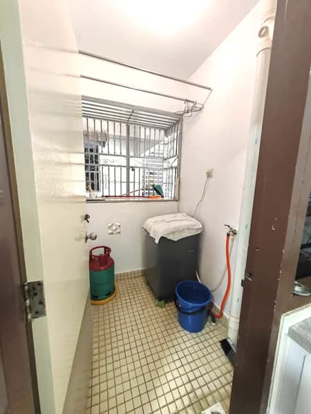 Kondominium untuk Disewa di Marina Bay Condominium - Amy Toh - Laundry - PropertyGuru.com.my