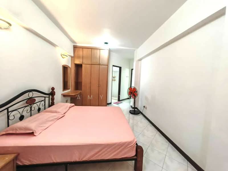Kondominium untuk Disewa di Marina Bay Condominium - Amy Toh - Master bedroom - PropertyGuru.com.my