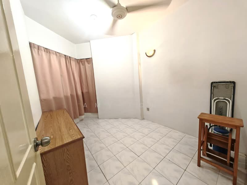 Kondominium untuk Disewa di Marina Bay Condominium - Amy Toh - Bedroom - PropertyGuru.com.my