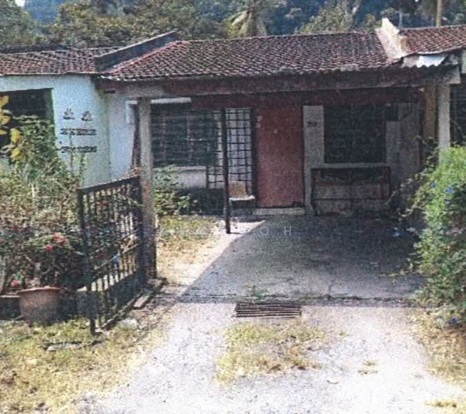 Rumah Teres 1 Tingkat untuk Dijual di Lumut (Perak) - KT Teoh - Exterior - PropertyGuru.com.my