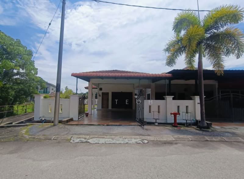 Rumah Teres 1 Tingkat untuk Dijual di Lumut (Perak) - KT Teoh - Exterior - PropertyGuru.com.my