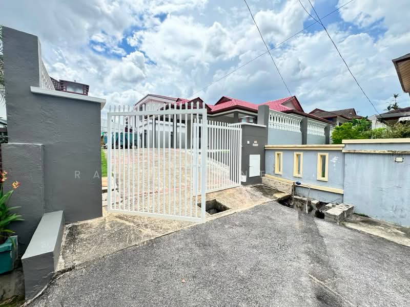 Rumah Banglo untuk Disewa di Rawang (Selangor) - Rajesh Kanesan - Exterior - PropertyGuru.com.my