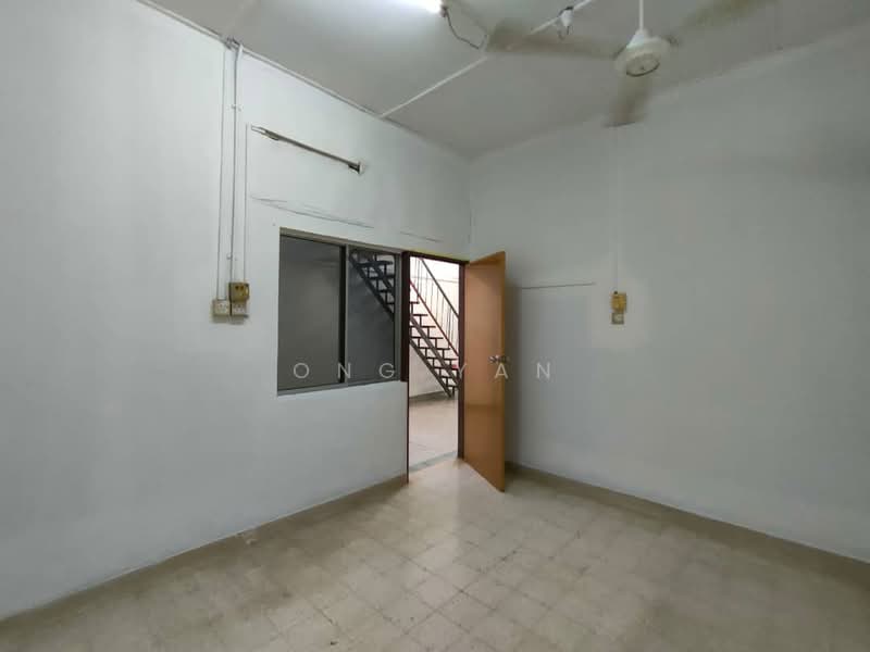 1-storey Terraced House for Rent in Taman Kepong (Kepong) - Ong Yan - Interior - PropertyGuru.com.my