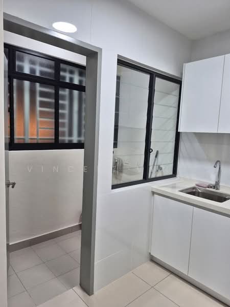 Service Residence for Rent at Tulip Residence - Vincent Vince - Kitchen - PropertyGuru.com.my
