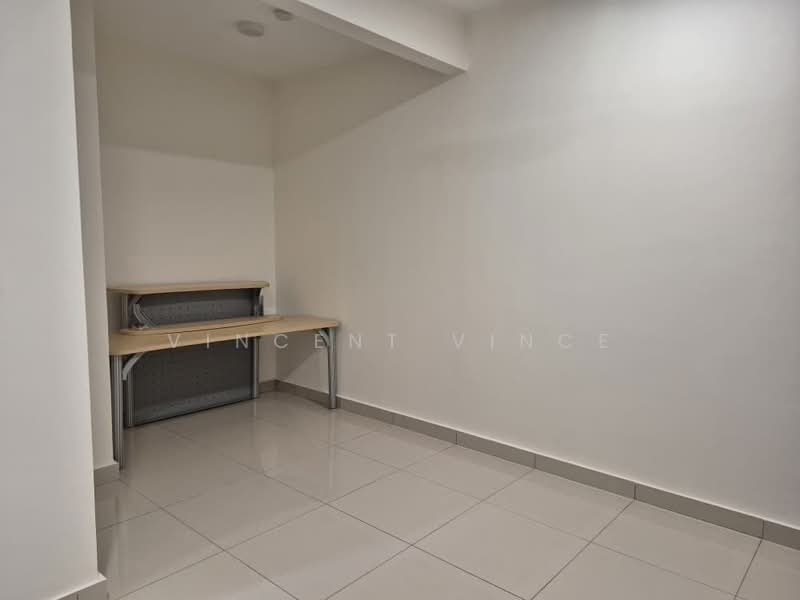 Service Residence for Rent at Tulip Residence - Vincent Vince - Study - PropertyGuru.com.my