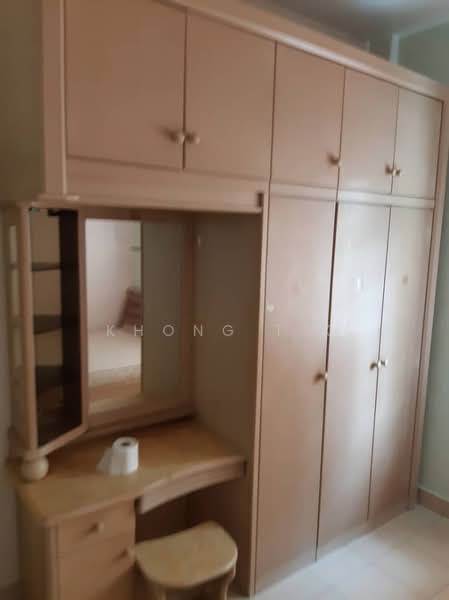 Pangsapuri untuk Disewa di Pangsapuri Randa - Khong T.K - Master Bedroom - PropertyGuru.com.my