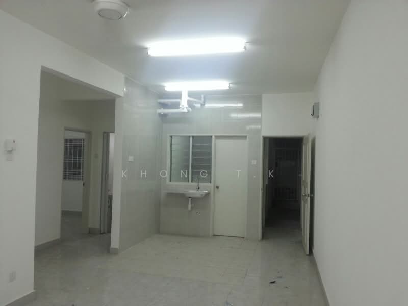 Pangsapuri untuk Disewa di Pangsapuri Randa - Khong T.K - Kitchen - PropertyGuru.com.my