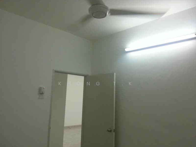 Pangsapuri untuk Disewa di Pangsapuri Randa - Khong T.K - Bedroom No.3 - PropertyGuru.com.my