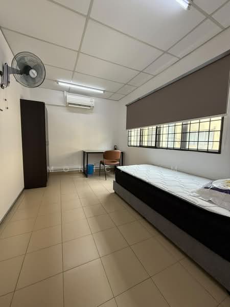 Terraced House for Rent in NZX Commercial Centre (Petaling Jaya) - Monica Lim - Bedroom - PropertyGuru.com.my