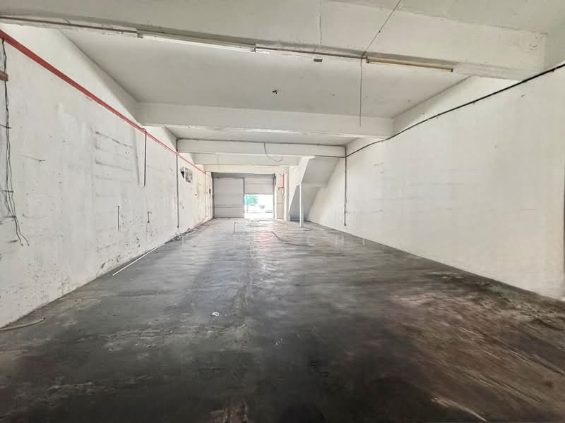 Shop for Rent in Bandar Parklands (Klang) - Penny Chia - Interior - PropertyGuru.com.my