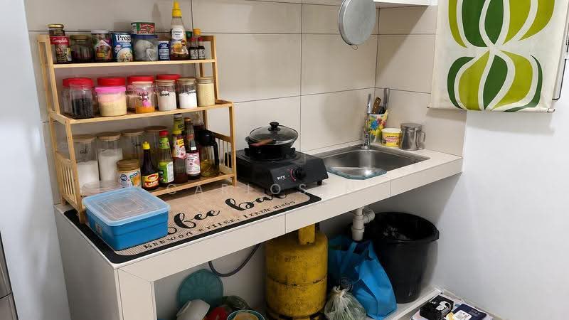 Service Residence for Rent at Centrestage Designer Suite - Carlos Ng - Kitchen - PropertyGuru.com.my