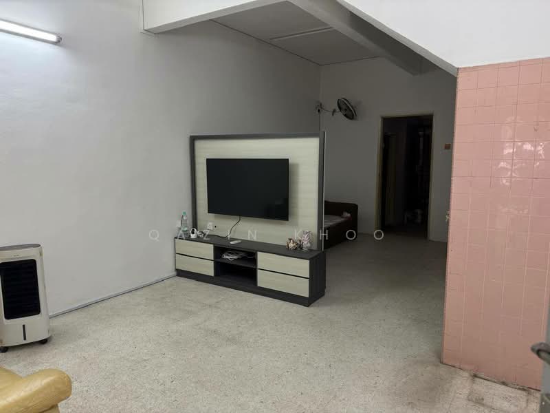 Rumah Teres 2 Tingkat untuk Dijual di Gunung Rapat (Ipoh) - Qazin Khoo - Living Room - PropertyGuru.com.my