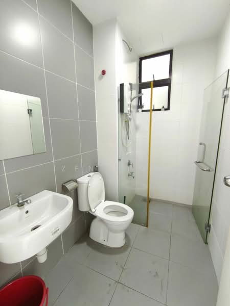 Service Residence for Rent at The Platino Serviced Apartment - Zen Liow - Bathroom - PropertyGuru.com.my