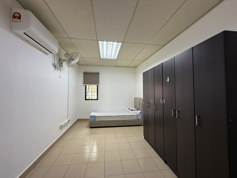 Terraced House for Rent in NZX Commercial Centre (Petaling Jaya) - Monica Lim - Bedroom - PropertyGuru.com.my