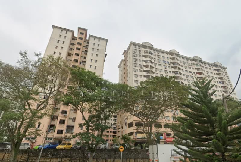 Pangsapuri untuk Dijual di Saujana Ria / Sri Saujana - Calvin Lim - Exterior - PropertyGuru.com.my