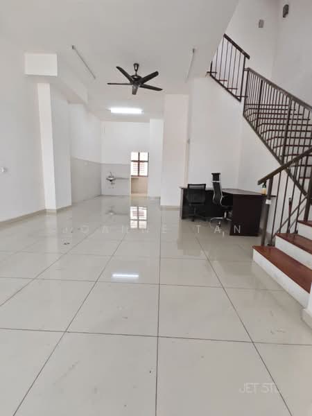 3-storey Terraced House for Sale in Setia Utama (Setia Alam) - Joanne Tan - PropertyGuru.com.my
