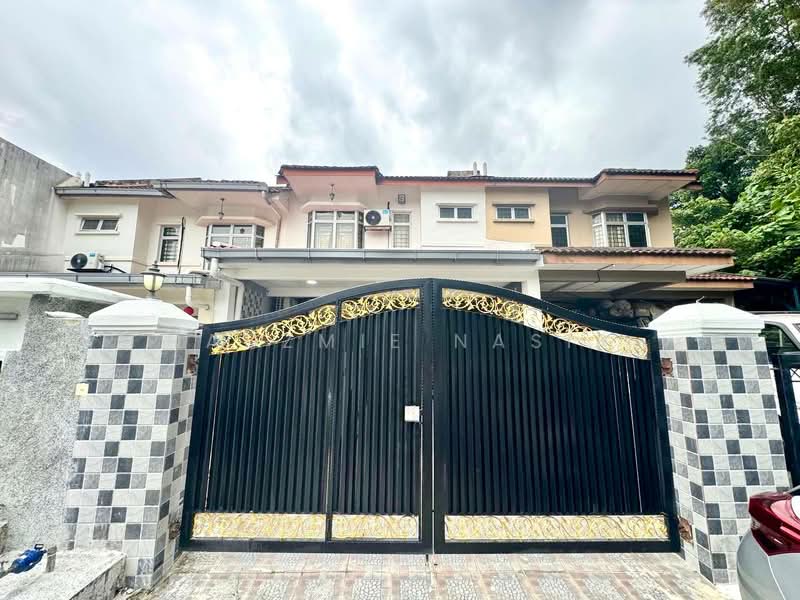 Rumah Teres 2 Tingkat untuk Dijual di Bandar Mahkota Cheras (Cheras) - Nadzmie Nasir - Exterior - PropertyGuru.com.my