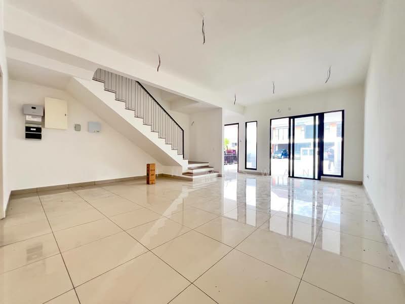 2-storey Terraced House for Sale in Elmina (Shah Alam) - Hazlin Miswan - Living Room - PropertyGuru.com.my