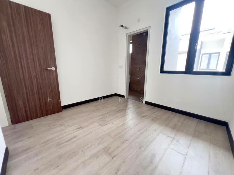 2-storey Terraced House for Sale in Elmina (Shah Alam) - Hazlin Miswan - Interior - PropertyGuru.com.my