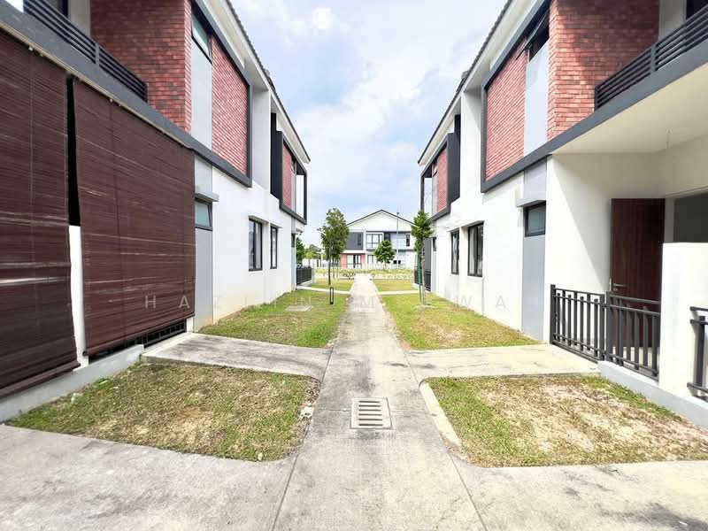 2-storey Terraced House for Sale in Elmina (Shah Alam) - Hazlin Miswan - Exterior - PropertyGuru.com.my