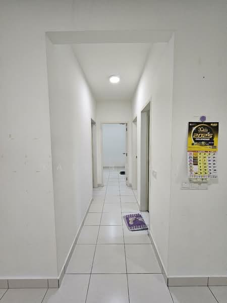 Pangsapuri untuk Disewa di Karisma @ Eco Majestic - Katrina Lai - Corridor - PropertyGuru.com.my