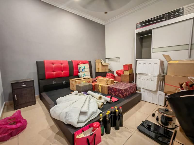 Rumah Berkembar untuk Dijual di Klang (Selangor) - Harry Chin - Bedroom - PropertyGuru.com.my