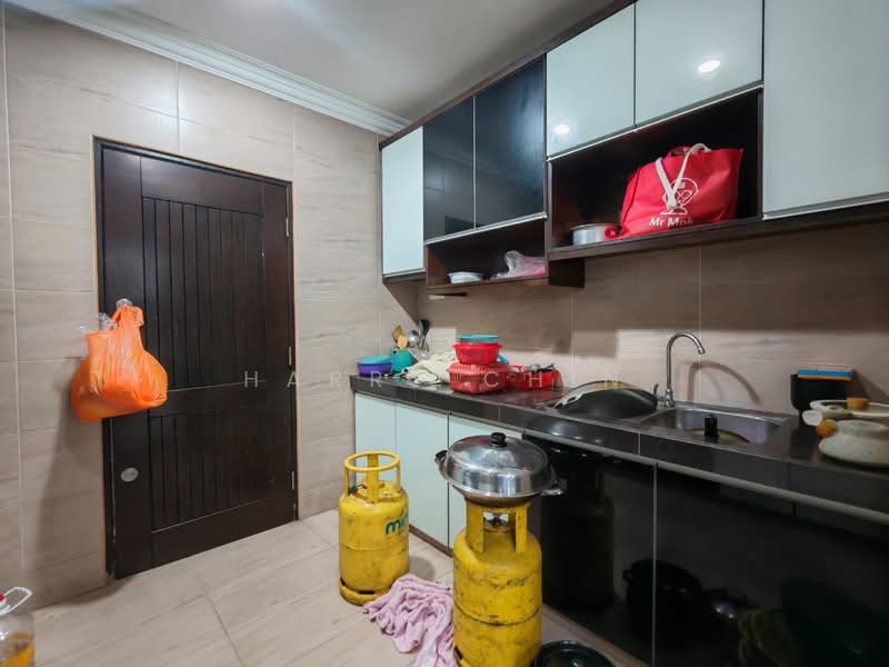 Rumah Berkembar untuk Dijual di Klang (Selangor) - Harry Chin - Kitchen - PropertyGuru.com.my