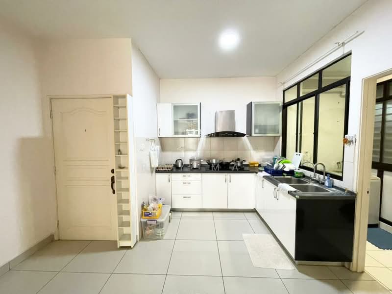 Kondominium untuk Disewa di One Damansara - Roy Ma - Kitchen - PropertyGuru.com.my