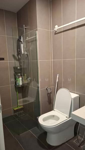 Servis Apartment untuk Disewa di Greenfield Residence - William Lim - Bathroom - PropertyGuru.com.my