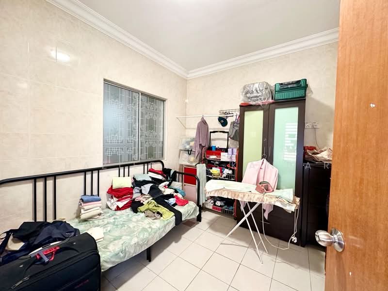 3-storey Terraced House for Sale in Taman Bukit Permata (Selayang) - Shaziery Iskandar - PropertyGuru.com.my