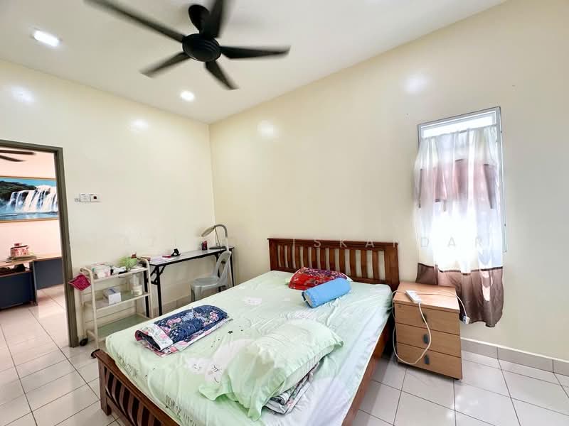3-storey Terraced House for Sale in Taman Bukit Permata (Selayang) - Shaziery Iskandar - PropertyGuru.com.my