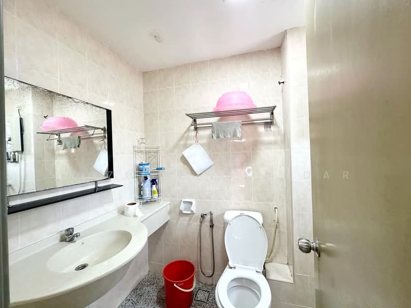 3-storey Terraced House for Sale in Taman Bukit Permata (Selayang) - Shaziery Iskandar - PropertyGuru.com.my