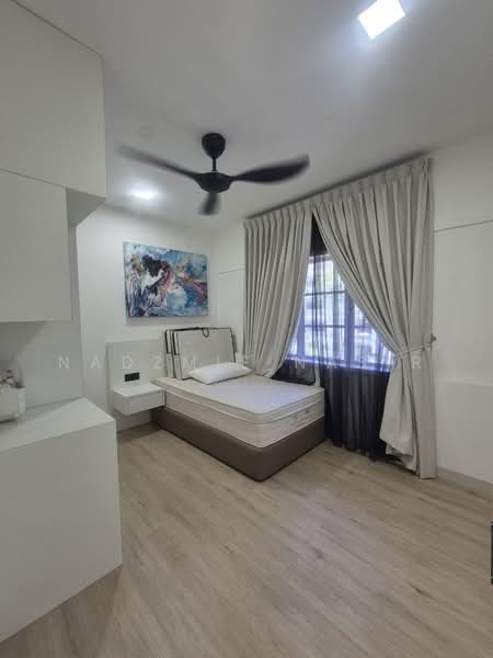 Townhouse for Sale in KL City Centre (Kuala Lumpur) - Nadzmie Nasir - Bedroom - PropertyGuru.com.my