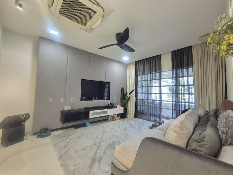 Townhouse for Sale in KL City Centre (Kuala Lumpur) - Nadzmie Nasir - Living Room - PropertyGuru.com.my