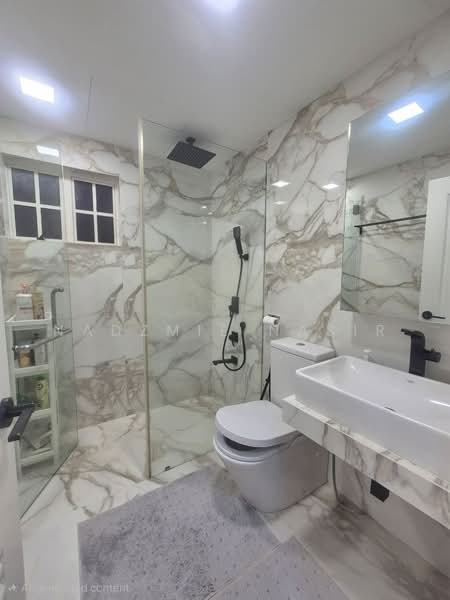 Townhouse for Sale in KL City Centre (Kuala Lumpur) - Nadzmie Nasir - Bathroom - PropertyGuru.com.my
