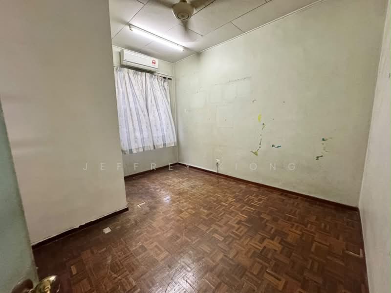 Rumah Berkembar untuk Dijual di Taman Megah Ria (Masai) - Jeffrey Kiong - PropertyGuru.com.my