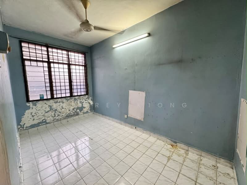Rumah Berkembar untuk Dijual di Taman Megah Ria (Masai) - Jeffrey Kiong - PropertyGuru.com.my