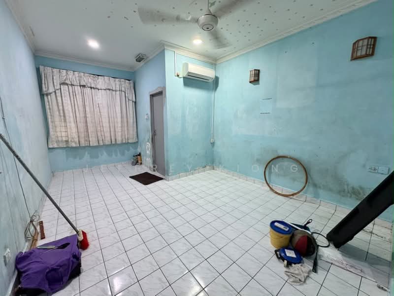 Rumah Berkembar untuk Dijual di Taman Megah Ria (Masai) - Jeffrey Kiong - PropertyGuru.com.my