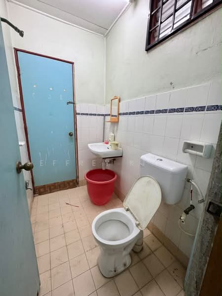 Rumah Berkembar untuk Dijual di Taman Megah Ria (Masai) - Jeffrey Kiong - PropertyGuru.com.my