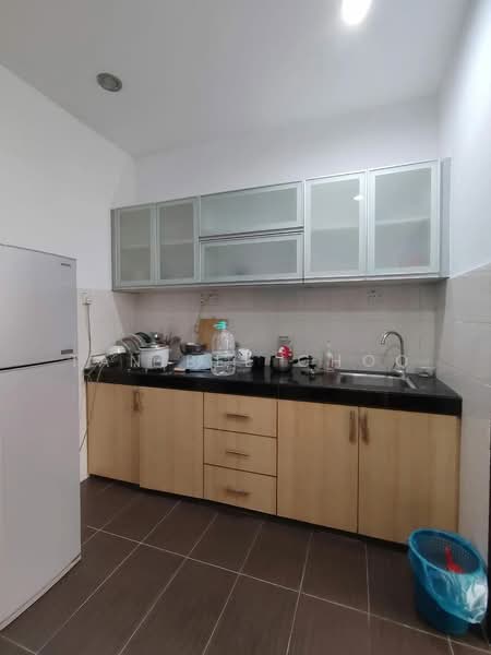 Rumah Teres 2 Tingkat untuk Dijual di TAMAN PUCHONG UTAMA (Puchong) - Tan Bee Choo - Kitchen - PropertyGuru.com.my
