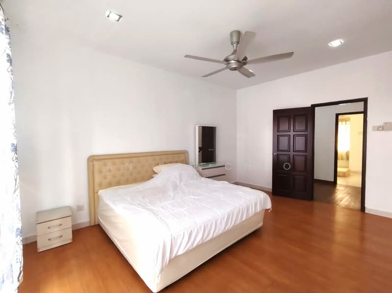 Rumah Teres 2 Tingkat untuk Dijual di TAMAN PUCHONG UTAMA (Puchong) - Tan Bee Choo - Bedroom - PropertyGuru.com.my