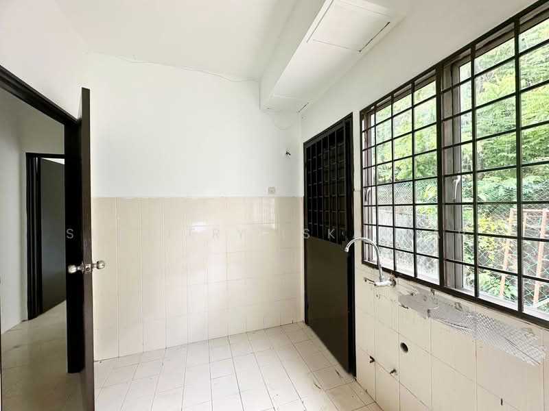 2-storey Terraced House for Sale in Taman Pinggiran Permata (Batu Caves) - Shaziery Iskandar - PropertyGuru.com.my