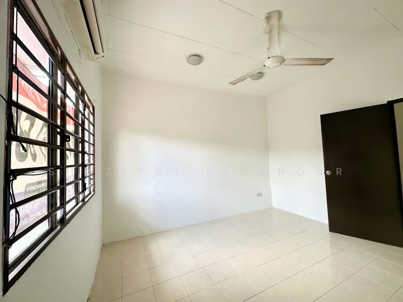 2-storey Terraced House for Sale in Taman Pinggiran Permata (Batu Caves) - Shaziery Iskandar - PropertyGuru.com.my