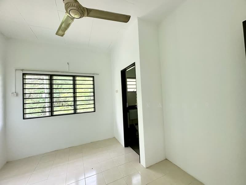 2-storey Terraced House for Sale in Taman Pinggiran Permata (Batu Caves) - Shaziery Iskandar - PropertyGuru.com.my