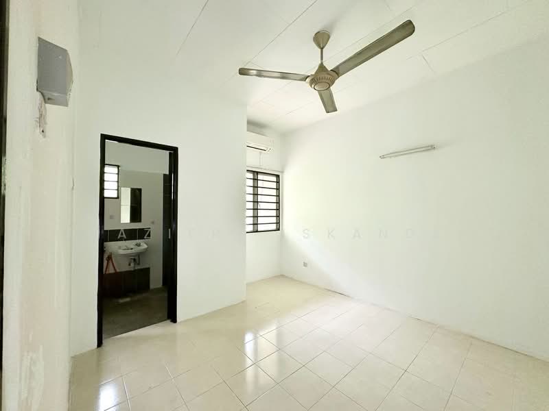 2-storey Terraced House for Sale in Taman Pinggiran Permata (Batu Caves) - Shaziery Iskandar - PropertyGuru.com.my