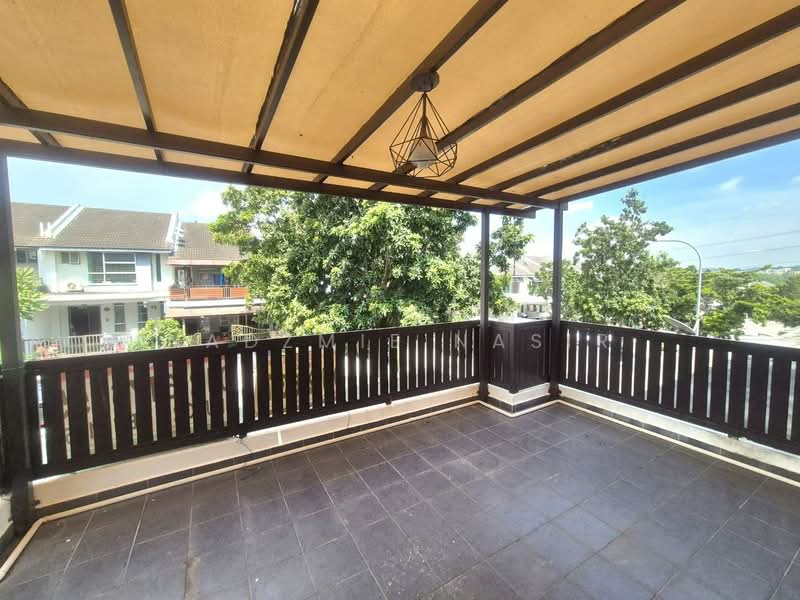 Rumah Teres 2 Tingkat untuk Dijual di Kajang (Selangor) - Nadzmie Nasir - Balcony - PropertyGuru.com.my